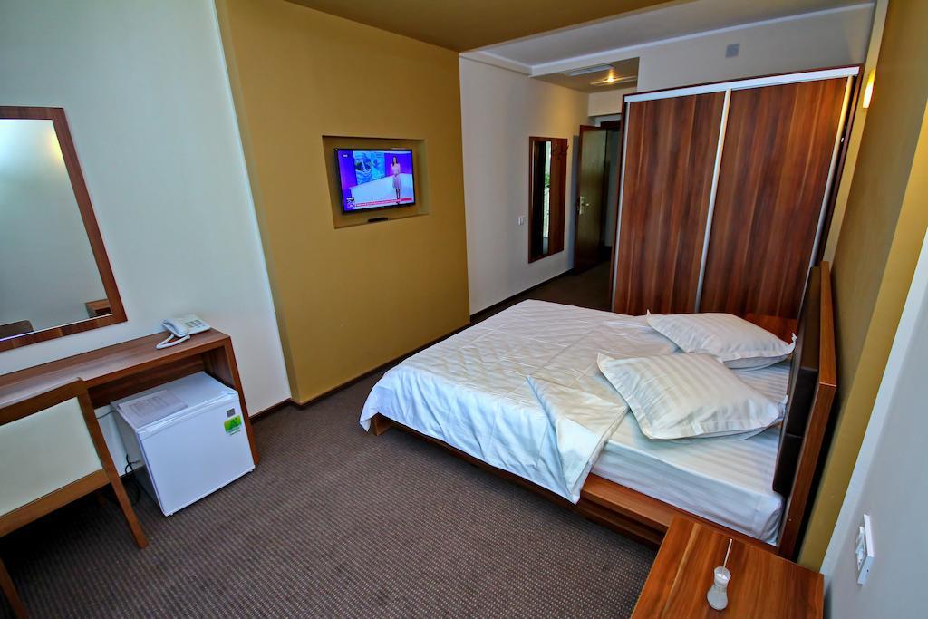 Hotel Eden Tulcea Værelse billede