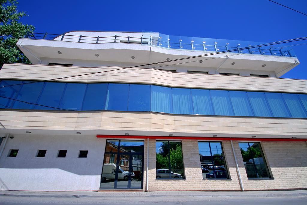 Hotel Eden Tulcea Eksteriør billede
