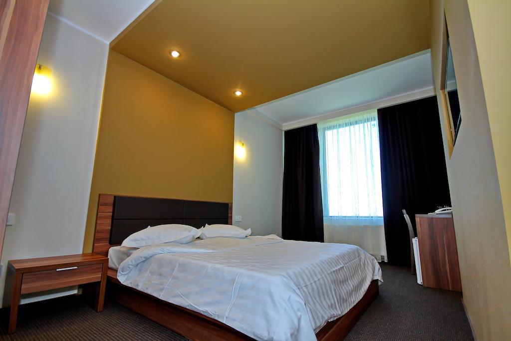 Hotel Eden Tulcea Værelse billede