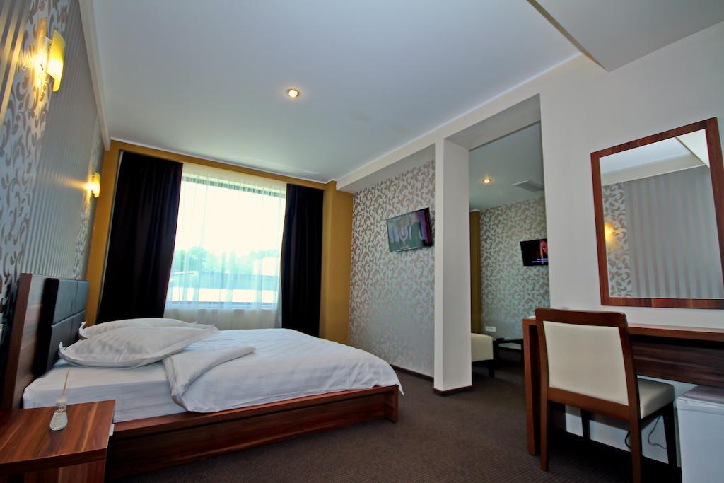 Hotel Eden Tulcea Værelse billede