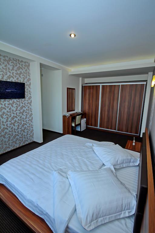 Hotel Eden Tulcea Værelse billede